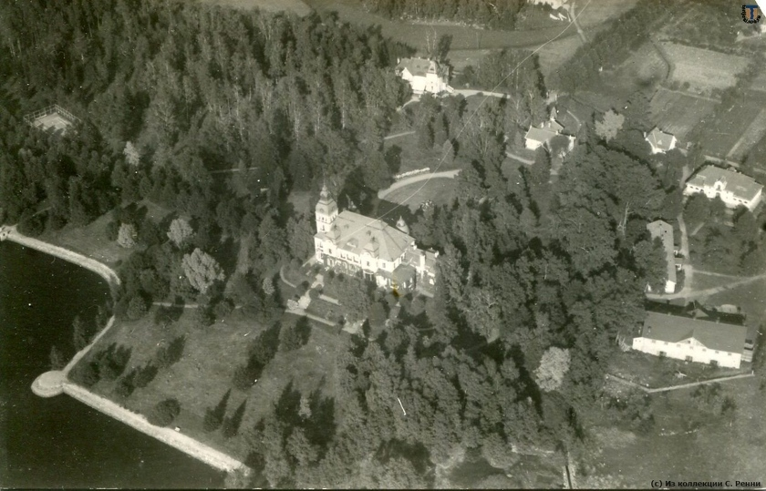 Весь комплекс построек усадьбы Нобелей в Кирьола с высоты птичьего полета. Фотооткрытка 1930-х гг. Из коллекции С. Ренни (с сайта https://terijoki.spb.ru/photos/)