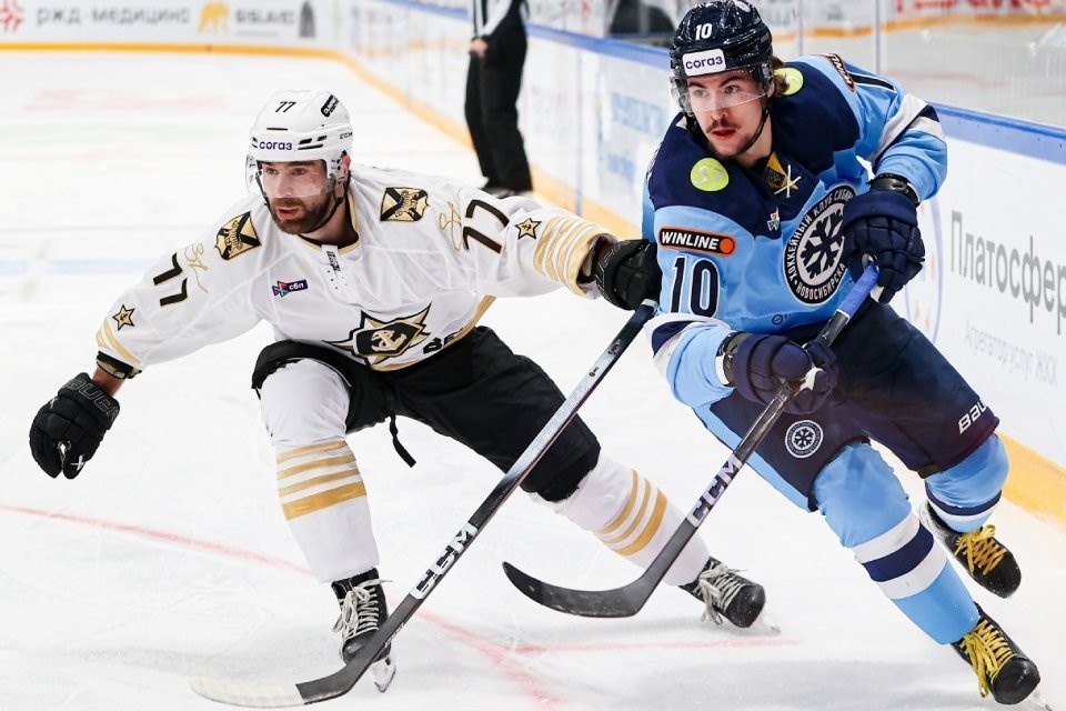    Шестое противостояние «Адмирала» и «Сибири» в нынешнем сезоне. Фото: Дмитрий Сорока, ХК «Адмирал»