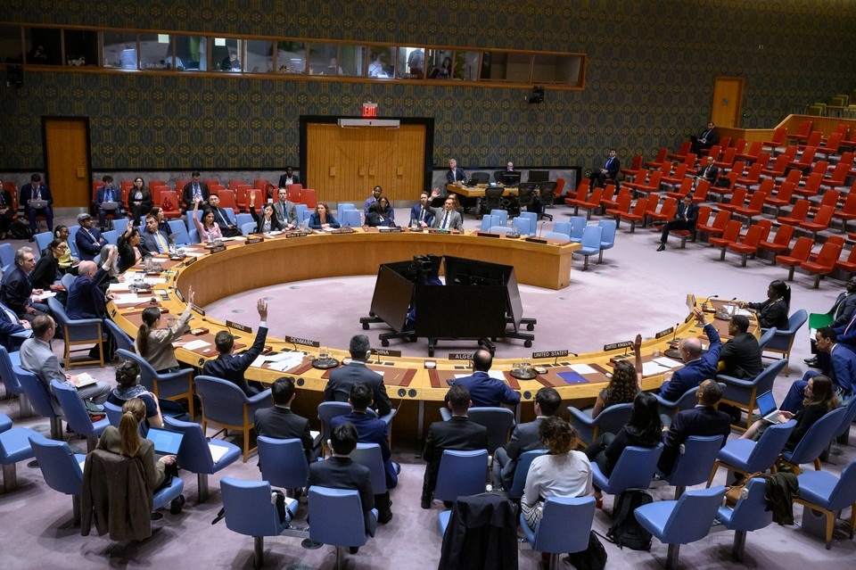    Военный аналитик Риттер заявил, что санкции спасли Россию от агрессии Запада GLOBAL LOOK PRESS