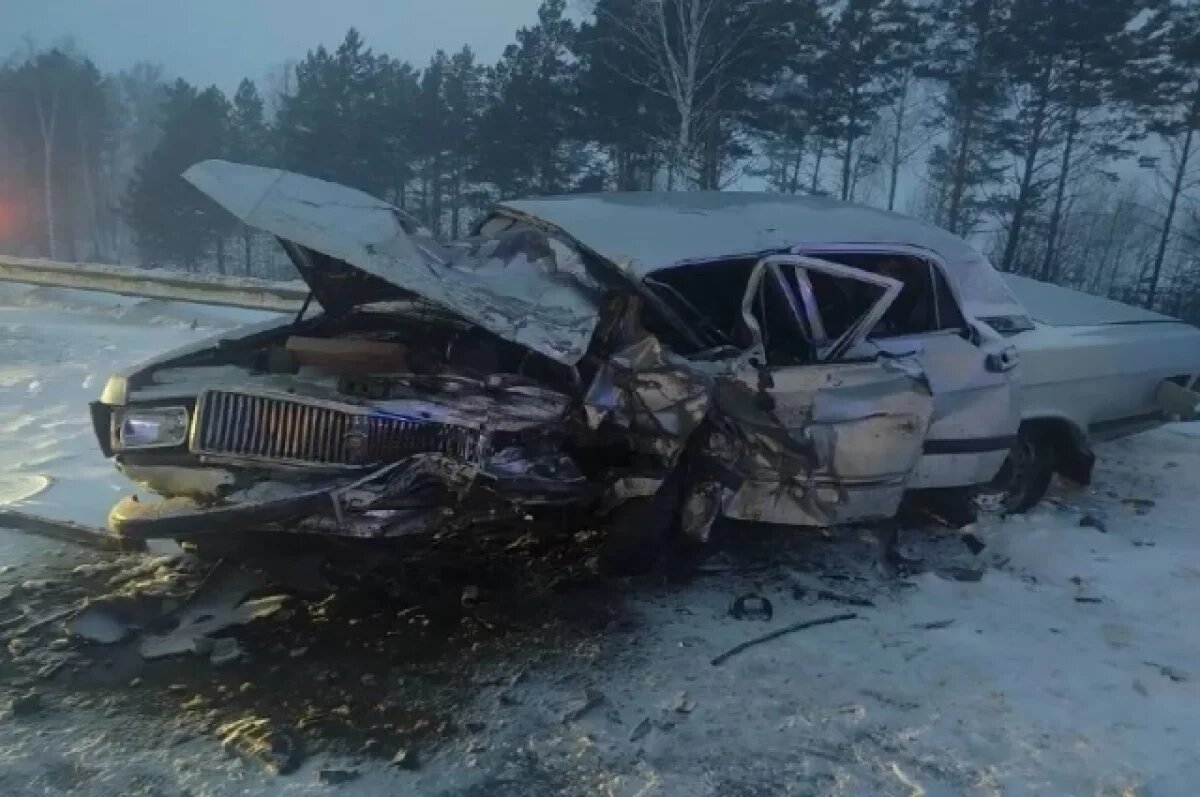    Водитель погиб при лобовом столкновении в Томске