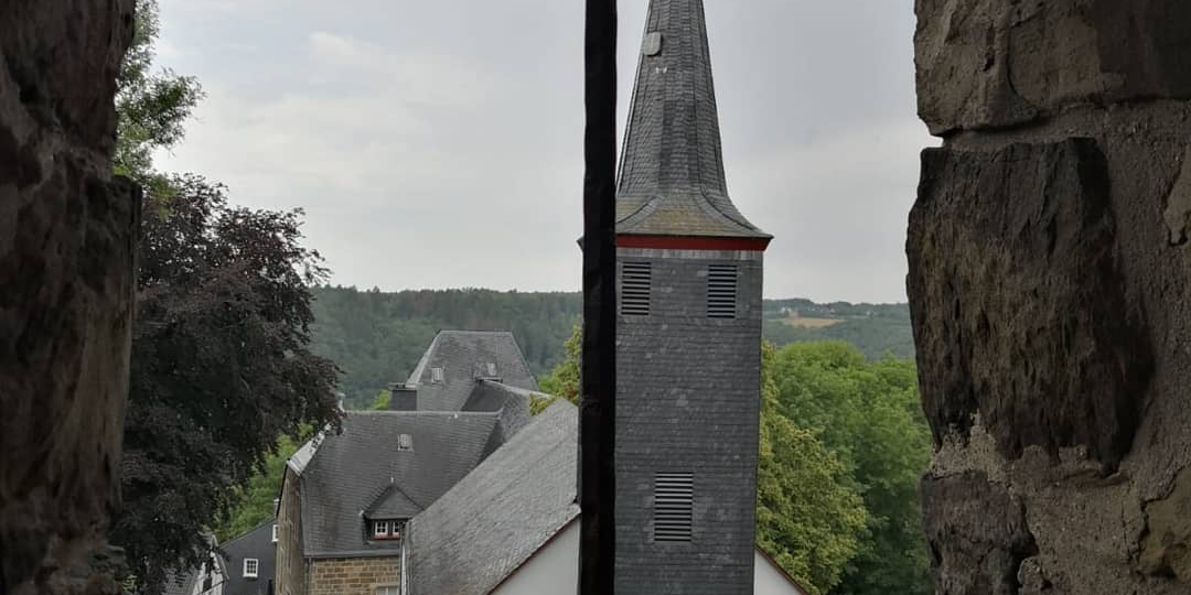 Фильм «Истина и измена» 2025 года. Отзыв.