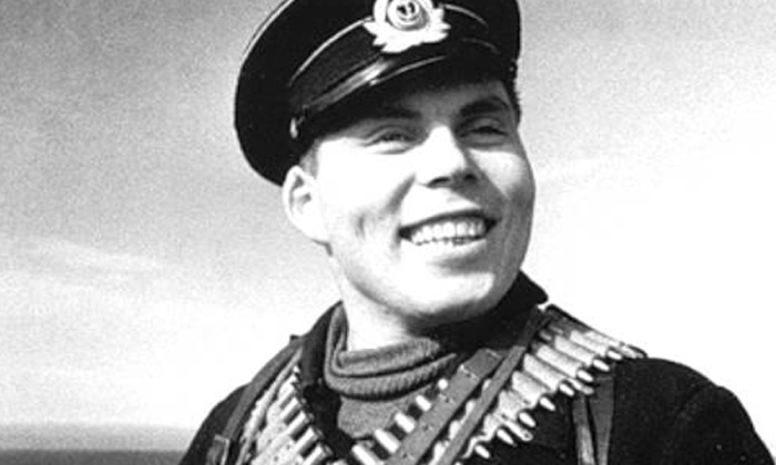 Дмитрий Овчаренко. 