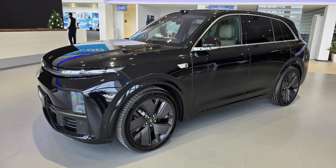 Вот это техника приехала: Li L7. Разобрал по винтикам, что в нём правда хорошо, а где косяки найдут