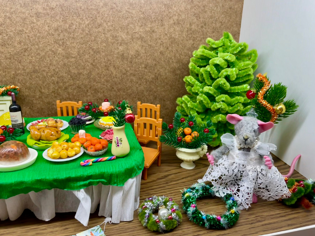 Дама в белом