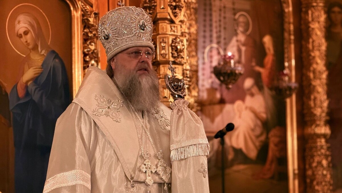    Митрополит Меркурий провел Рождественскую литургию Кафедральном соборе в Ростове   rostovgazeta.ru