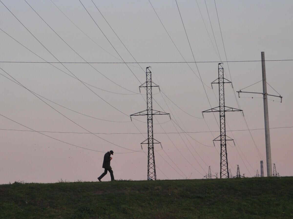    Линии электропередачи во Львовской области | © РИА Новости / Стрингер