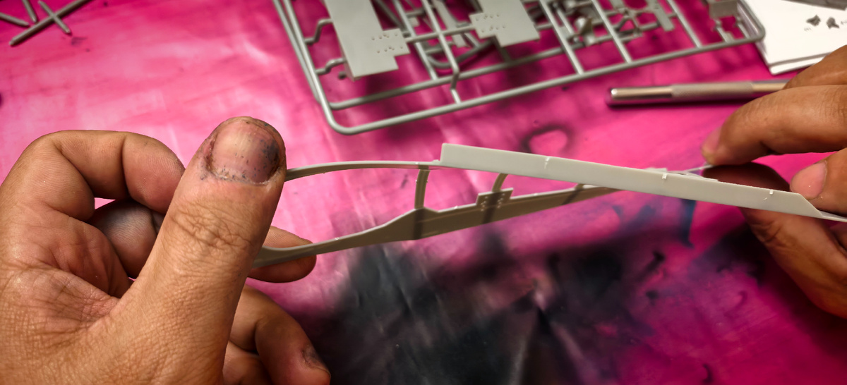 У меня в руках платформа прицепа. Как видите крутится без проблем.