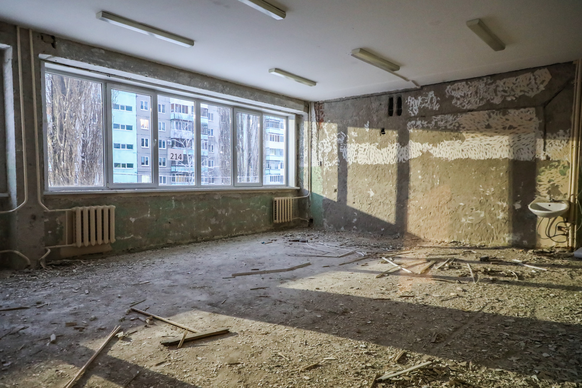    В Уфе 15 тысяч школьников переведут в другие учебные заведения на время ремонта