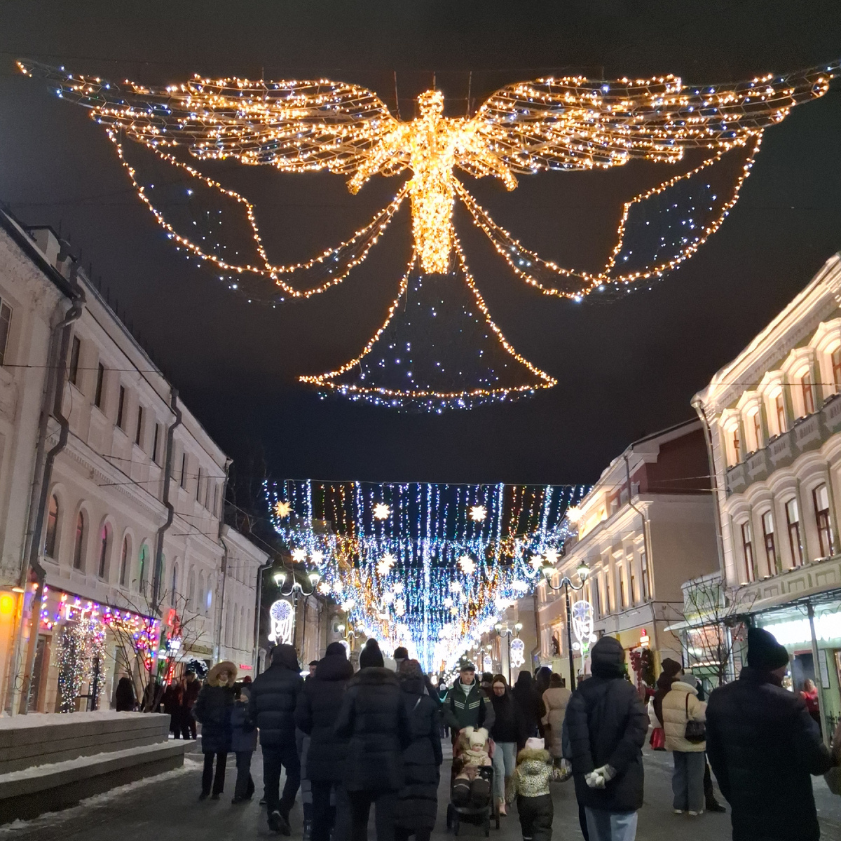 На улице Большой Покровской в Нижнем Новгороде. Фото автора. 