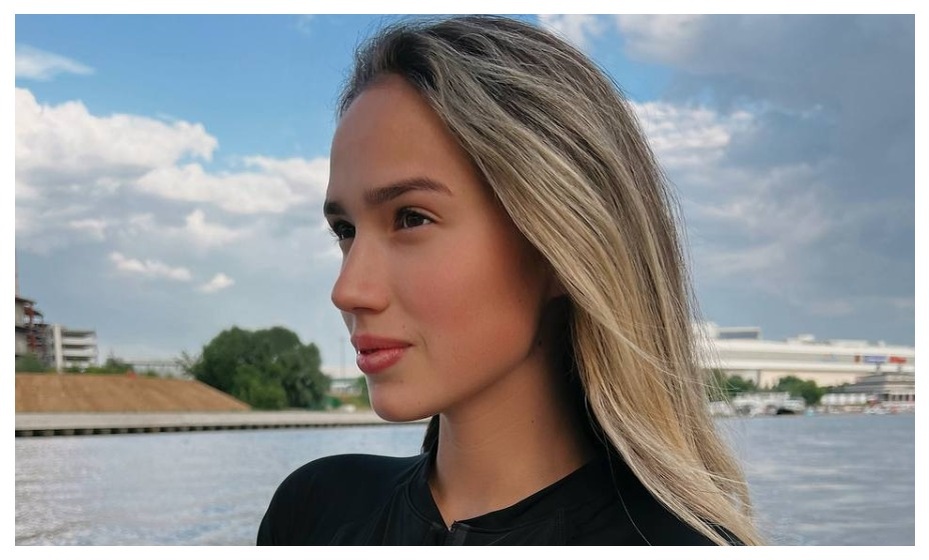    Загитова хочет работать на телевидении. Фото: соцсети Алины Загитовой