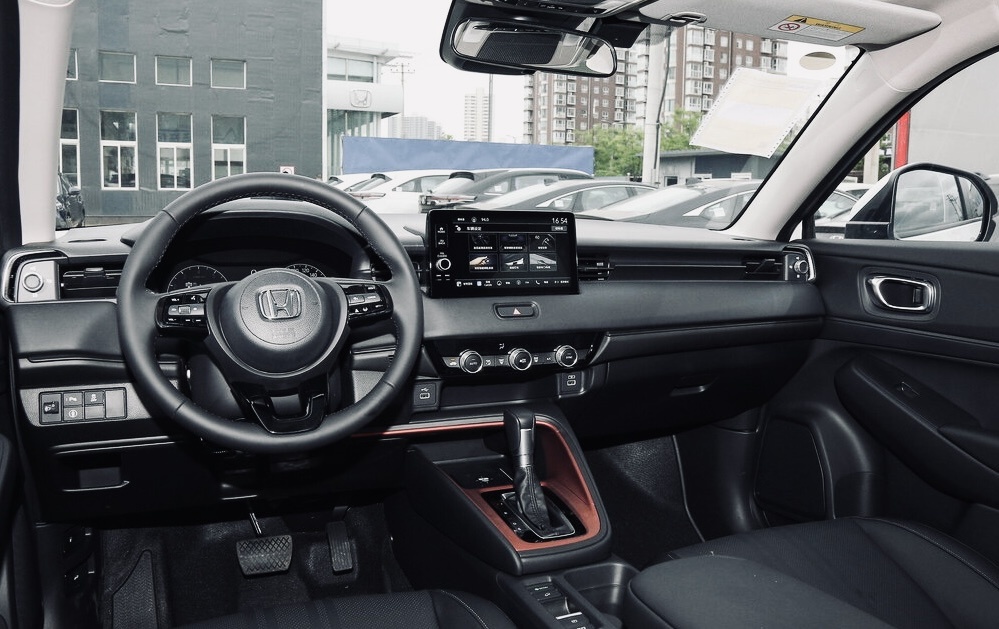 Салон Honda XR-V