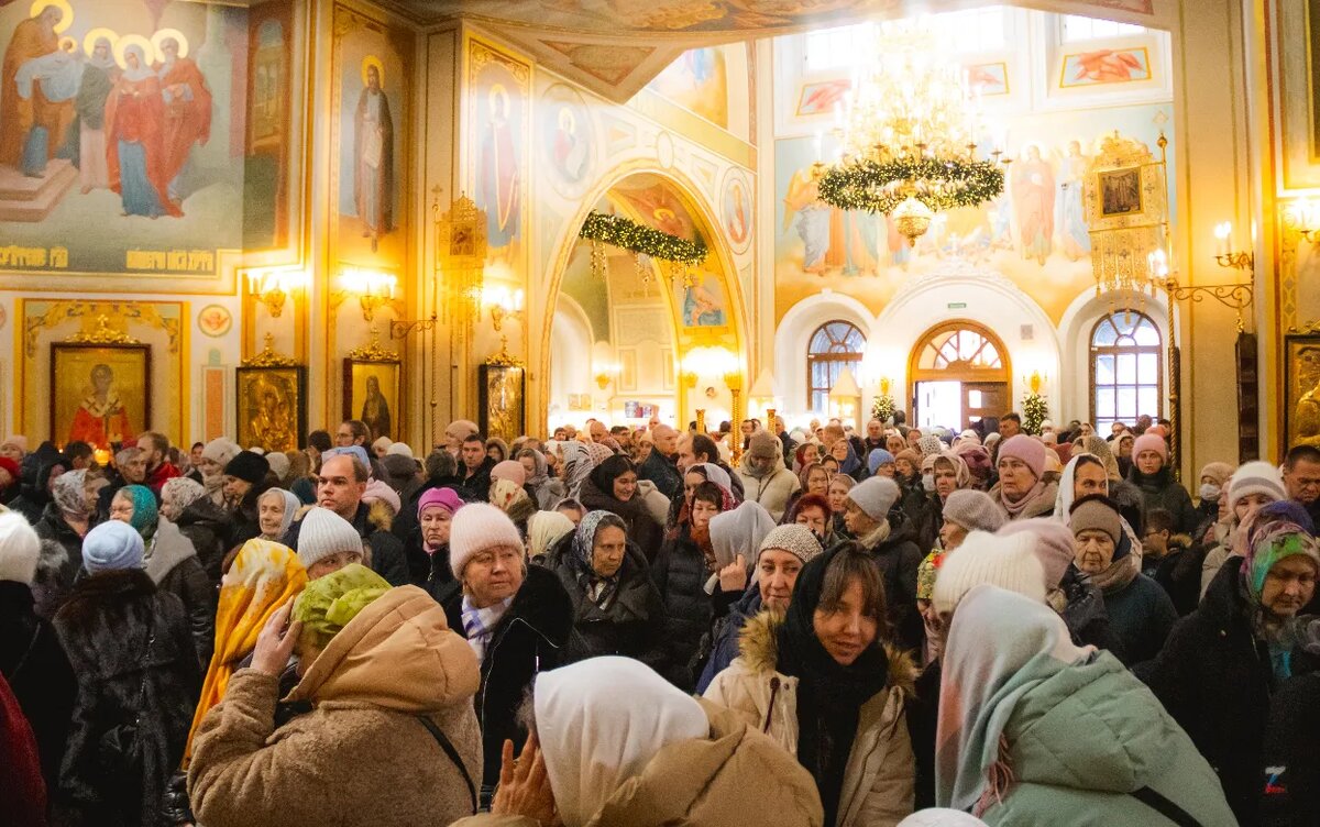    Фотофакт: как прошли богослужения в Рождество Христово