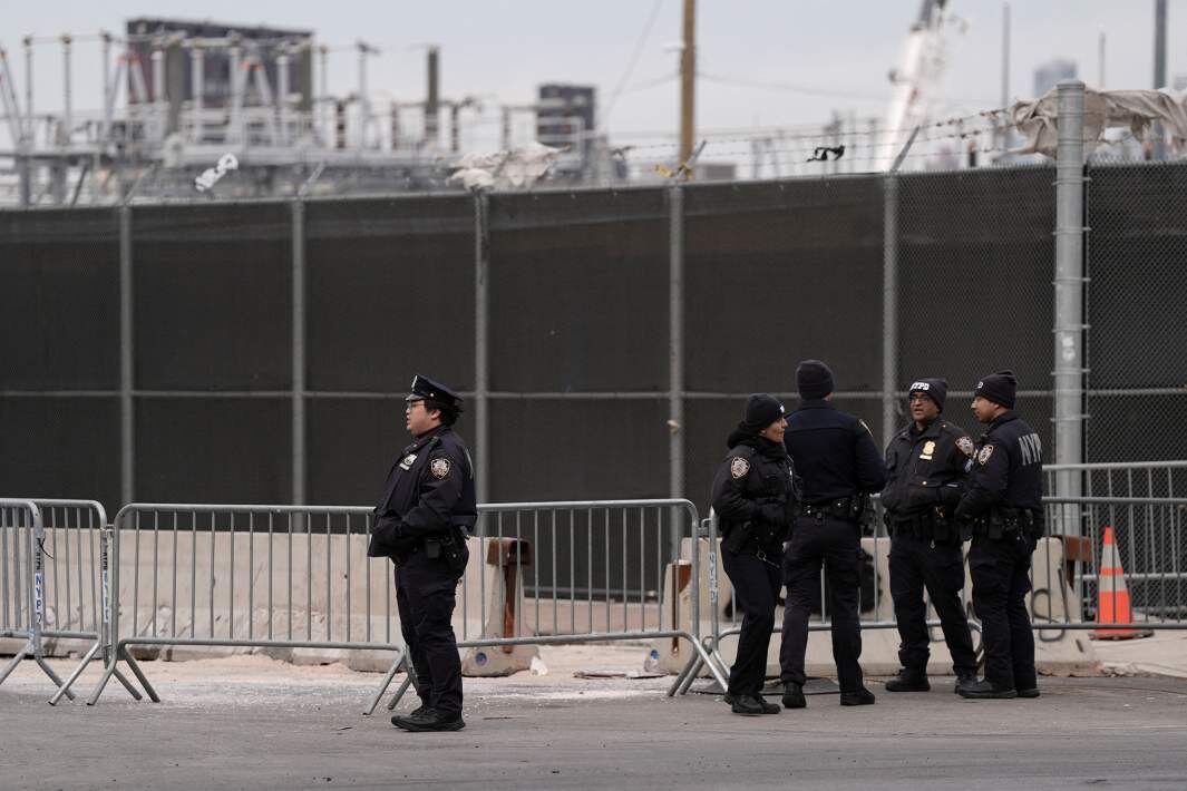 Фото: REUTERS/Angelina Katsanis