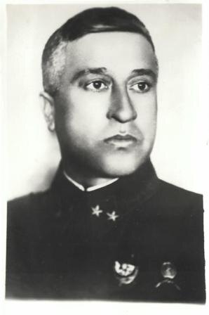 Терентий Михайлович Парафило (10 ноября 1901 года, село Броварки, Полтавская губерния, ныне Глобинский район, Полтавская область — 24 июня 1943 года, Липецк) — советский военный деятель, Генерал-майор береговой службы (1941 год)