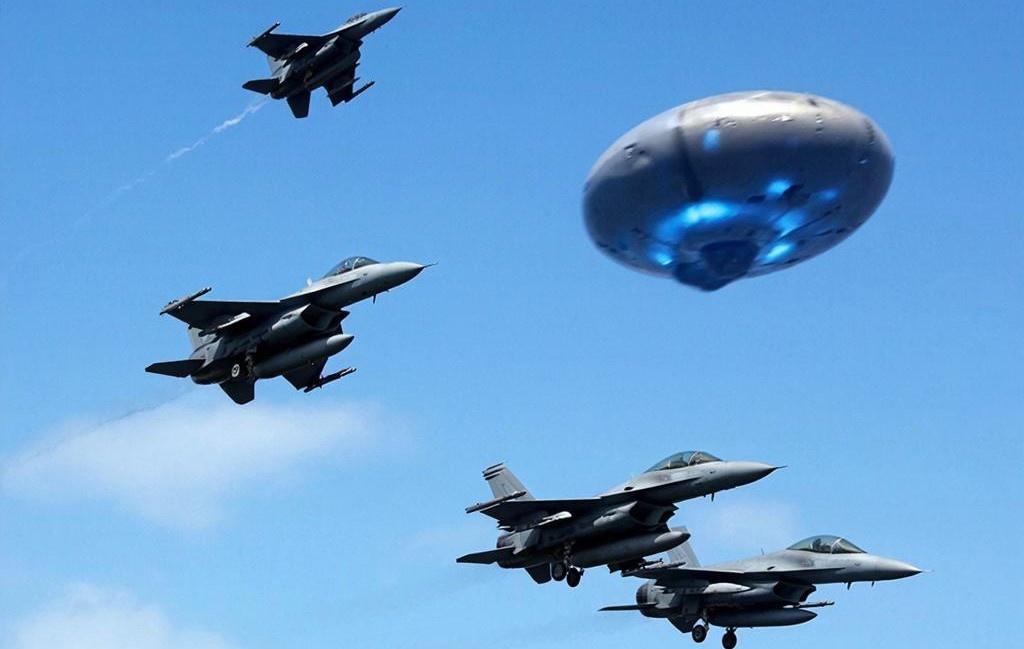 После подхода к месту обнаружения следов F-16 не смогли визуально зафиксировать какой-либо объект. Перехват завершился неудачей, так как цель осталась невидимой.