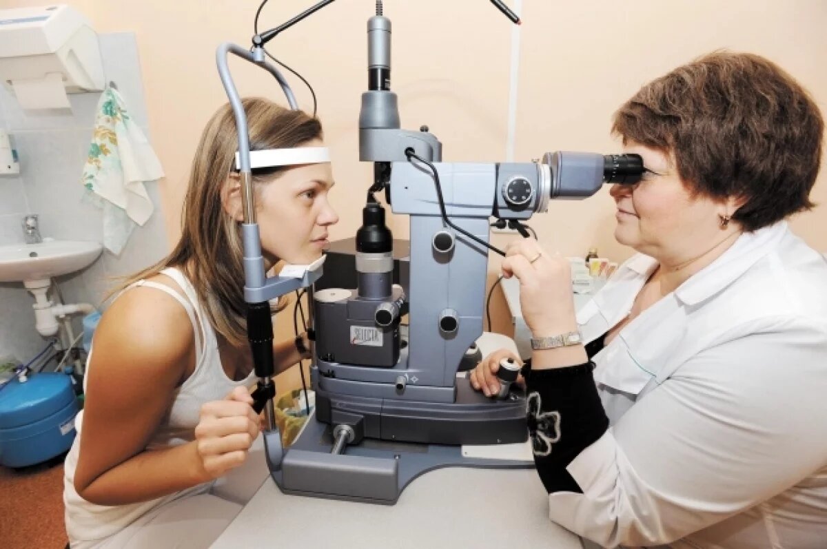    В Минздраве объяснили, почему в поликлинике больше не выписывают очки