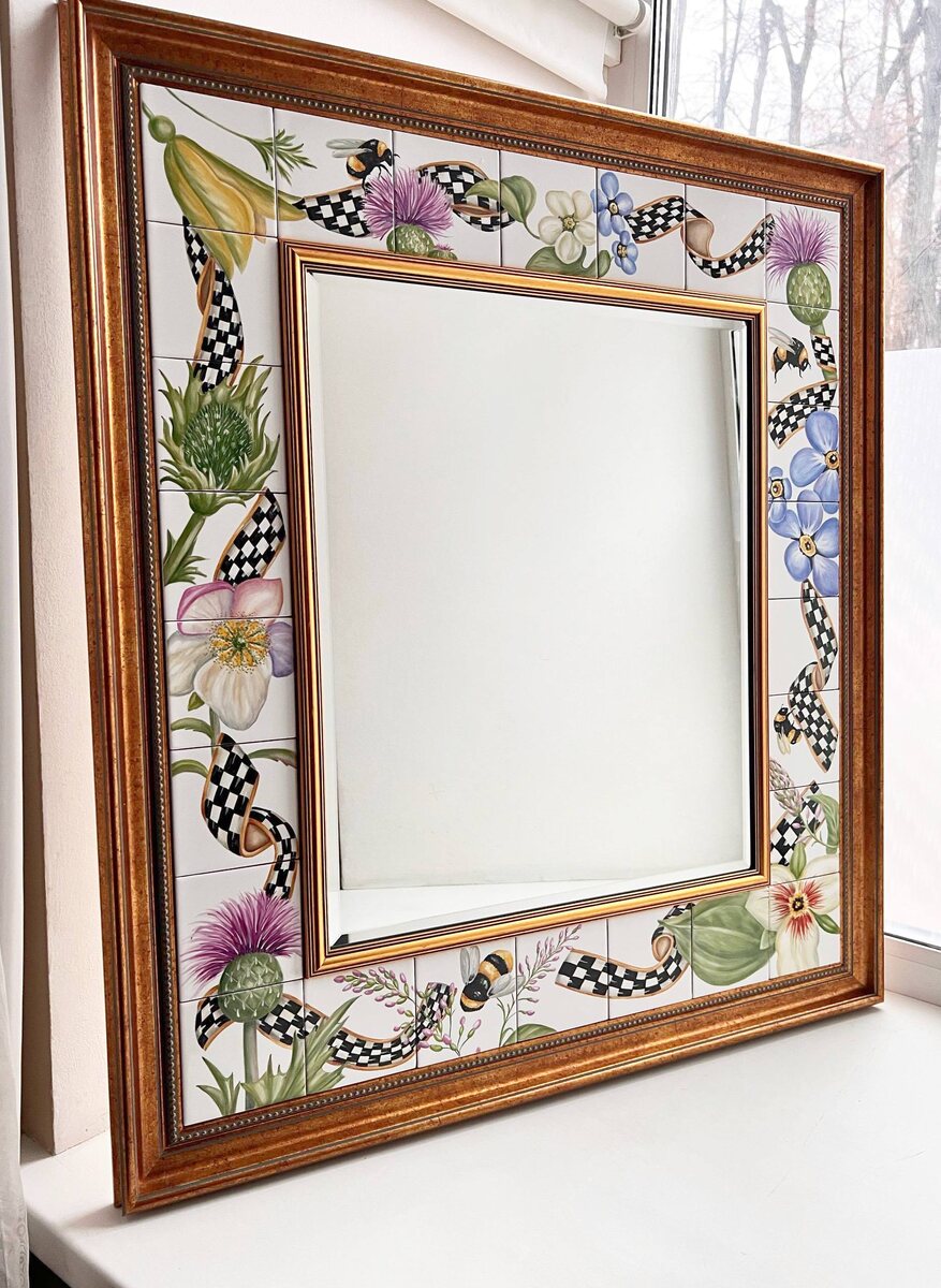 Авторский дизайн, роспись надглазурными красками, размер: 80х90 см