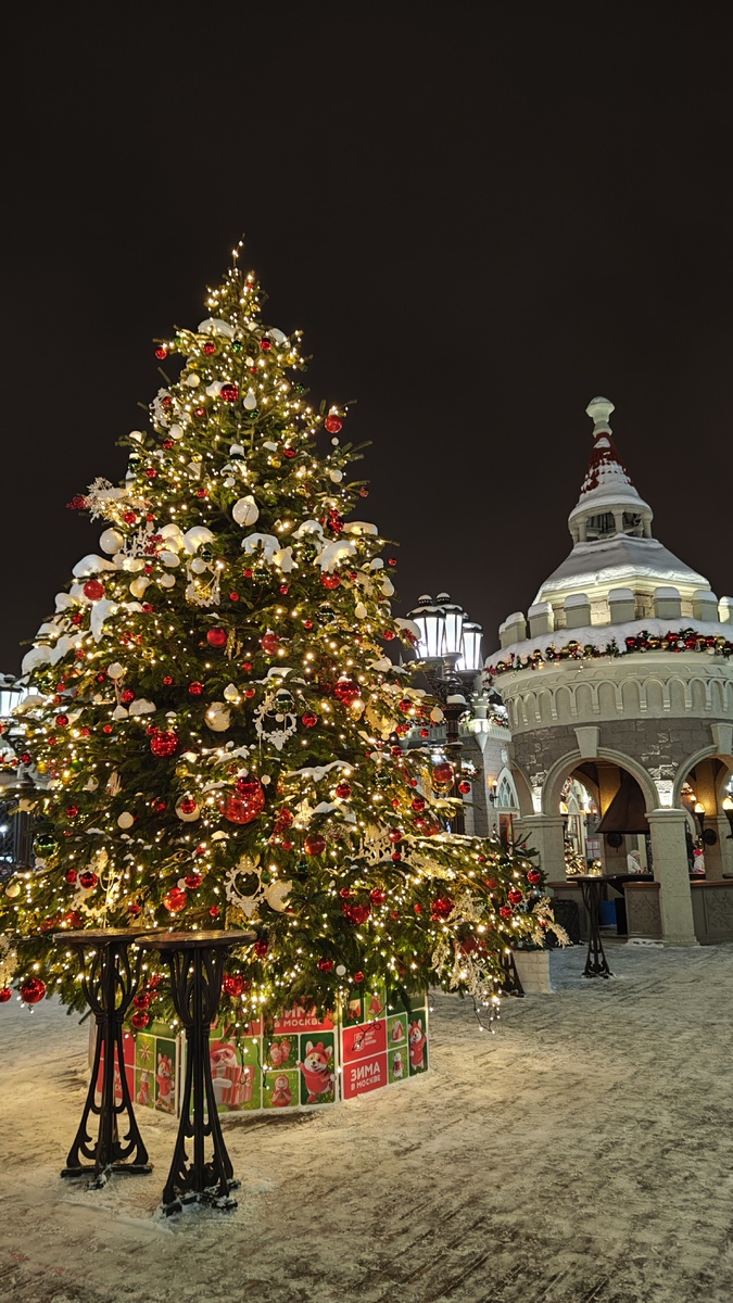 Ярмарка у метро "Щукинская"