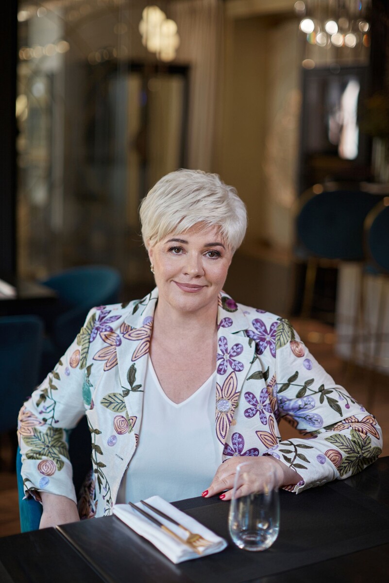 Юлия Калинина - эксперт по созданию и упаковке дорогих услуг, СЕО Академии «Мир экспертов»