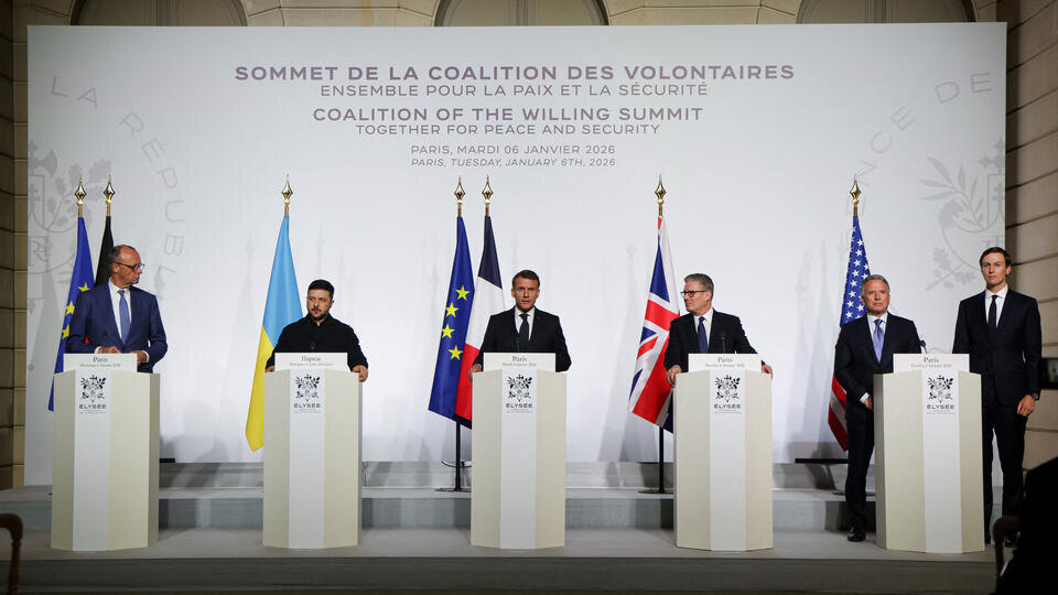     Финский политик Мема назвал встречу "коалиции желающих" историческим фиаско REUTERS/Ludovic Marin/Pool