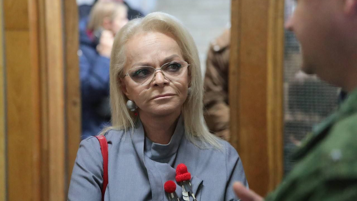 Долина удивила своим необычным условием при передаче квартиры Лурье