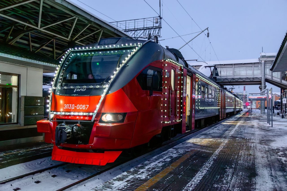     В пригород Красноярска поедет сияющая электричка