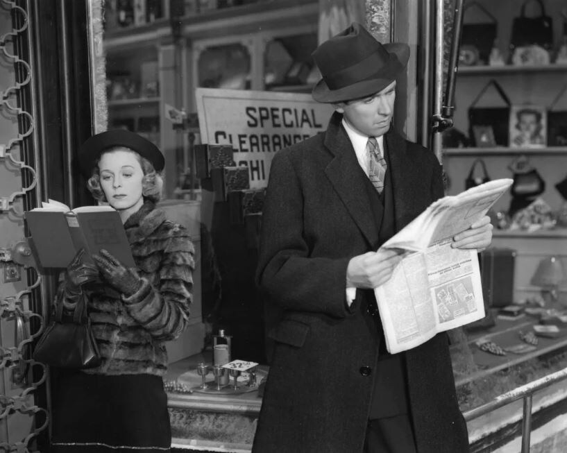 Кадр из фильма «Магазинчик за углом» 1940