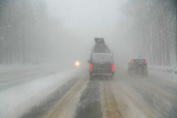 Первое массовое ДТП-2026 в Новосибирской области собрало восемь автомашин