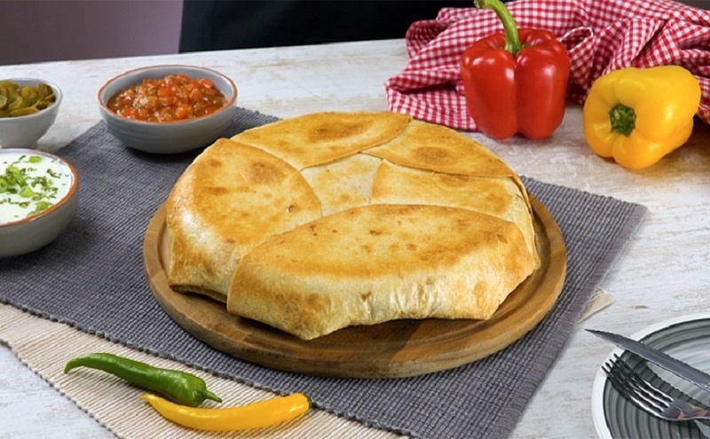 Пирог без теста: формат, который меняет взгляд на быстрые ужины