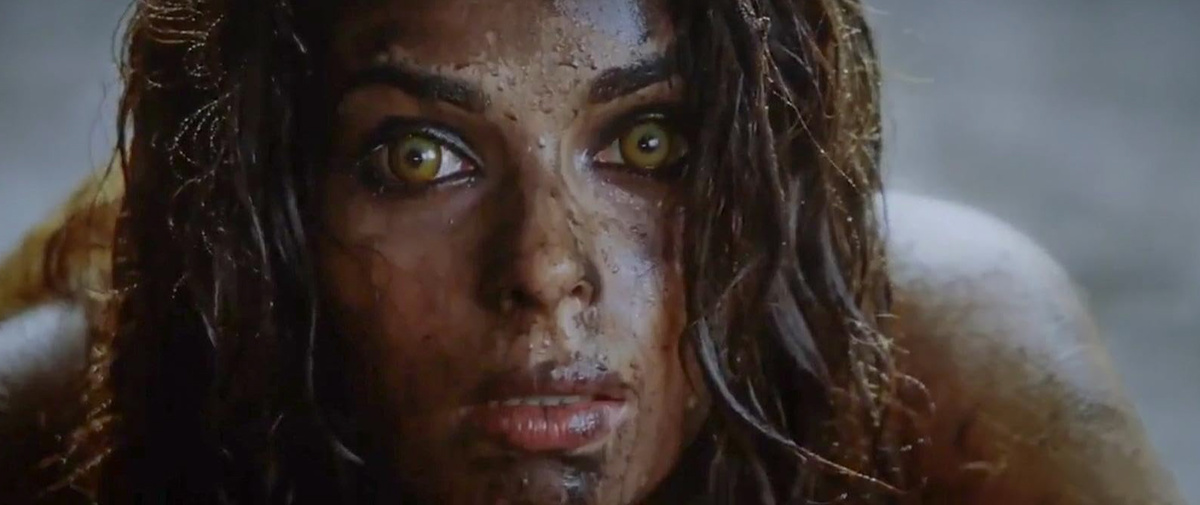 Кадр из фильма "Наагин: женщина-змея" (2010)