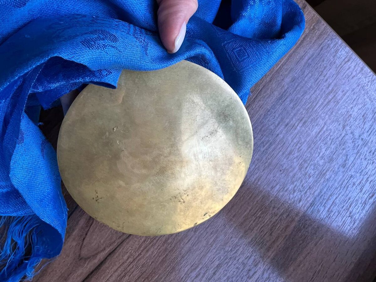 Шаманское зеркало кузунгу. Фото из личного архива