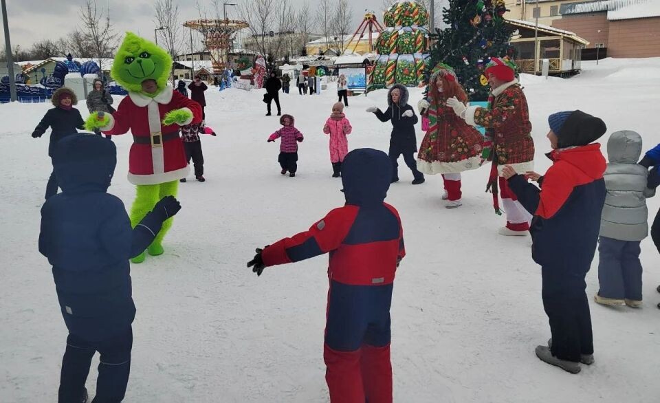    "Рождественские колядки" в парке "Центральный". Источник: barnaul.org