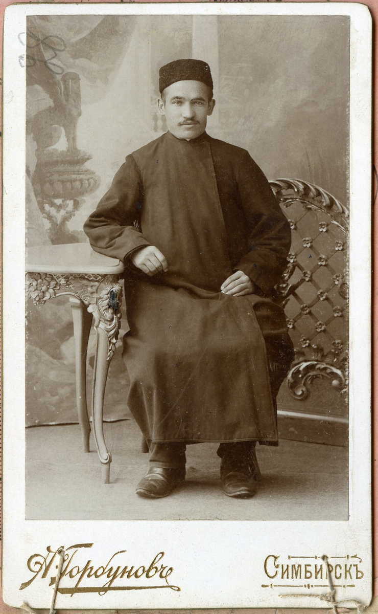 Имам-хатыб четвертой соборной мечети д. Старые Какерли Мухамет-Юсуф Мухамет-Шарифов Ибрагимов. Фото 1900 г.