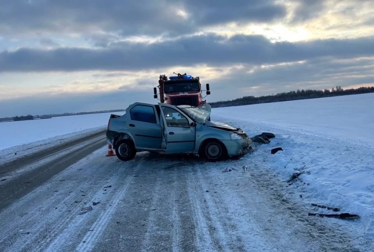    В багажнике лежала люлька.