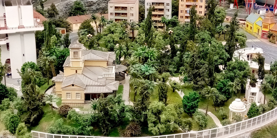 "Царь-Макет" в Москве. Неоднозначное впечатление.