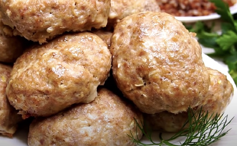 Особенные котлеты с творогом: вкусное открытие для всей семьи