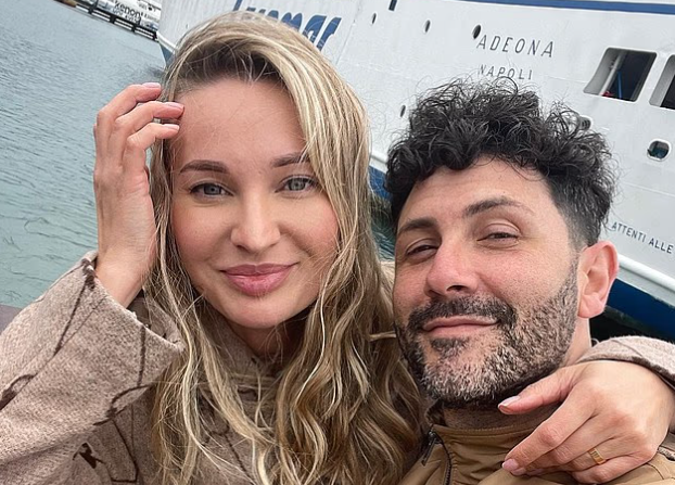    Социальные сети