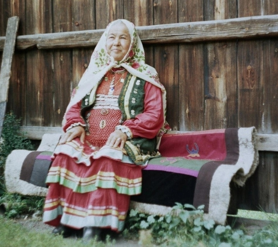     Мәрхүм өләсәйем үлемдән ҡотҡарҙы