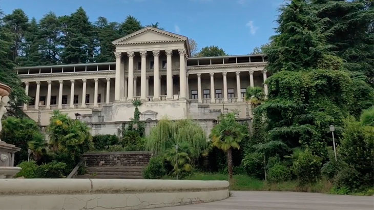 Санаторий имени Орджоникидзе в Сочи.