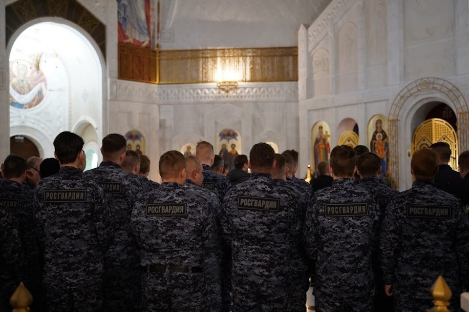    Столичные росгвардейцы отметили Рождество в храмах Москвы Предоставлено Росгвардией