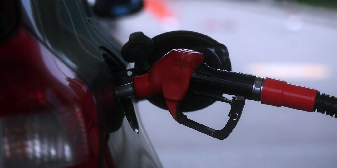 В США в 2025 году снизились цены на бензин