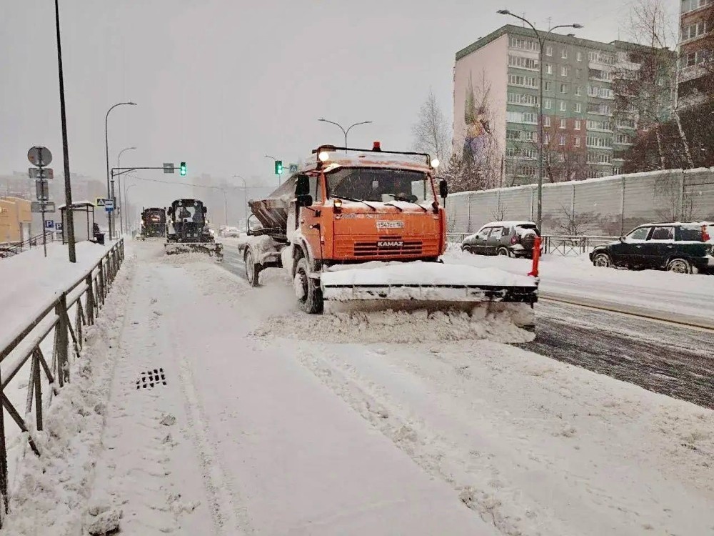    Очистка улиц Нижнего Новгорода от снега проводится в усиленном режиме