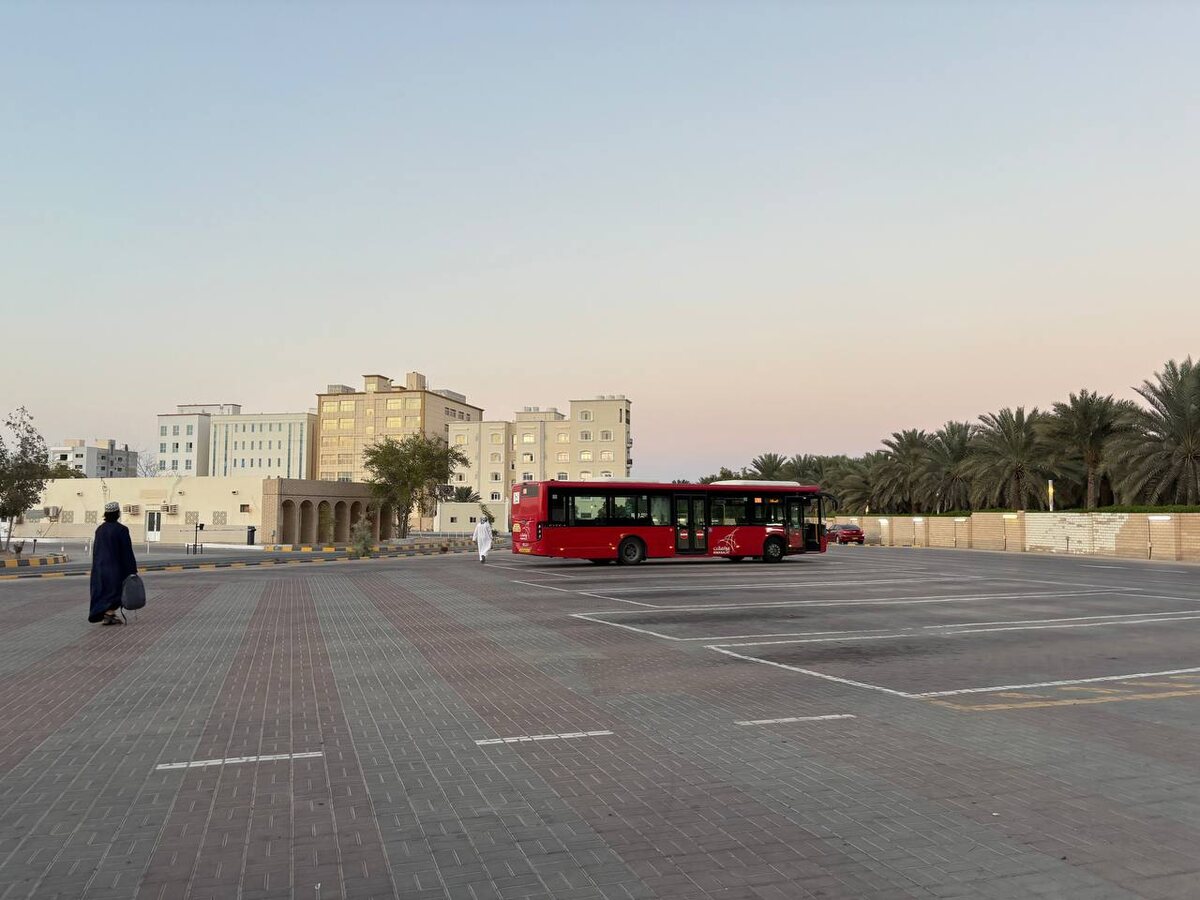 Фото: автостанция Azaiba Station. Автор фото Блог Дочь Пелевина про путешествия