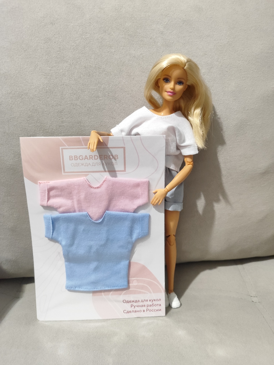 Набор футболок для куклы Барби 29-30 см BBgarderob. Фото автора.