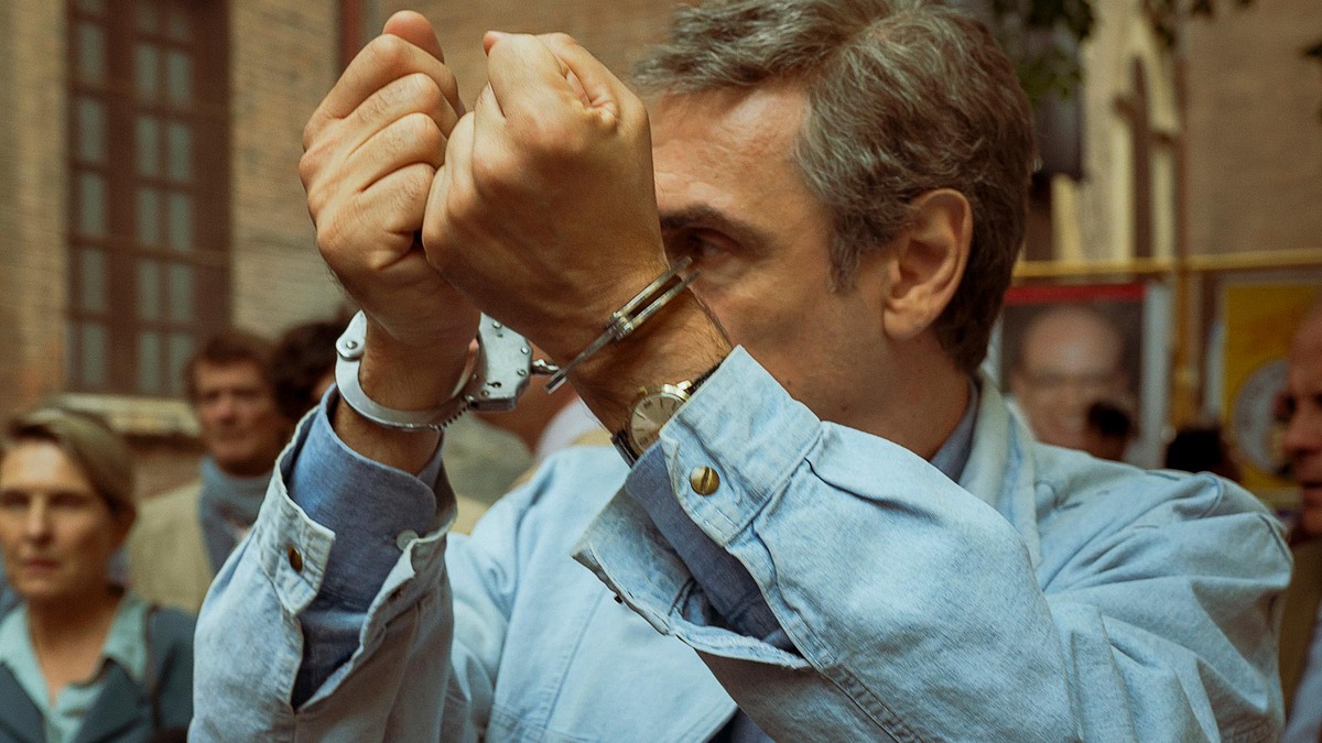 кадр из сериала Portobello