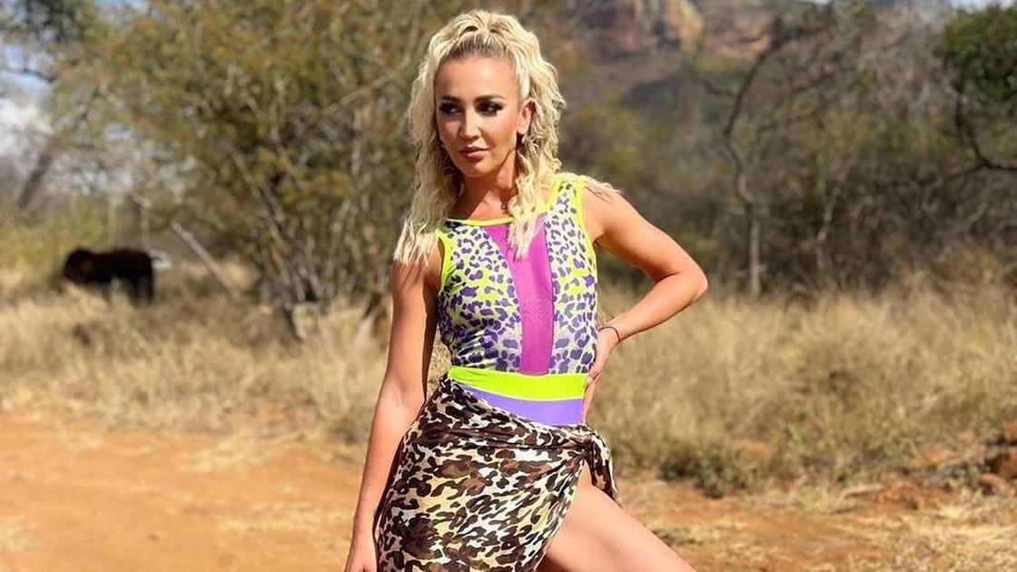 Из доступного источника интернета