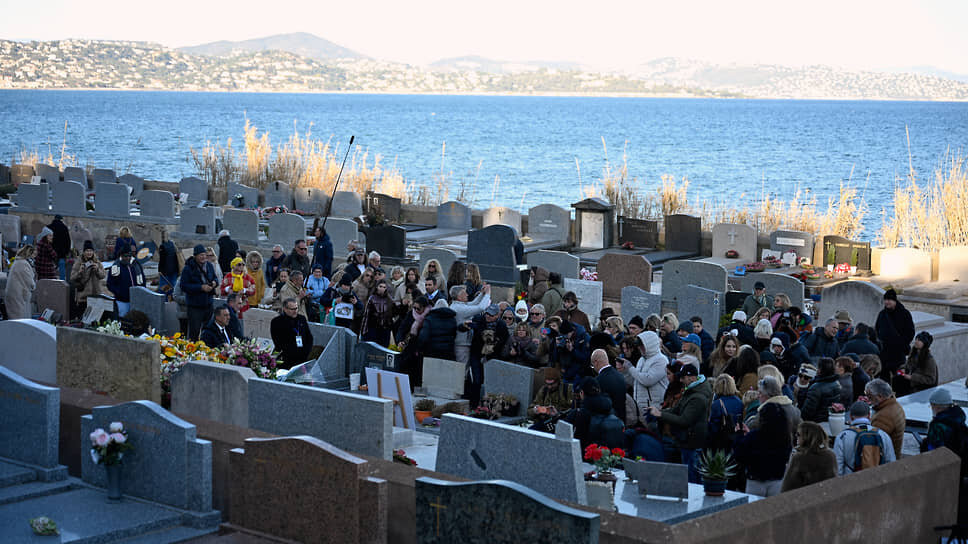 Церемония прощания с Брижит Бардо.📷Фото: Philippe Magoni / AP