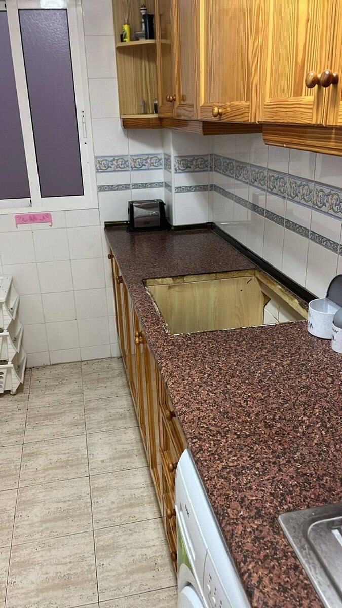    У Натальи Штурм украли варочную панель и телевизорСоцсети Натальи Штурм