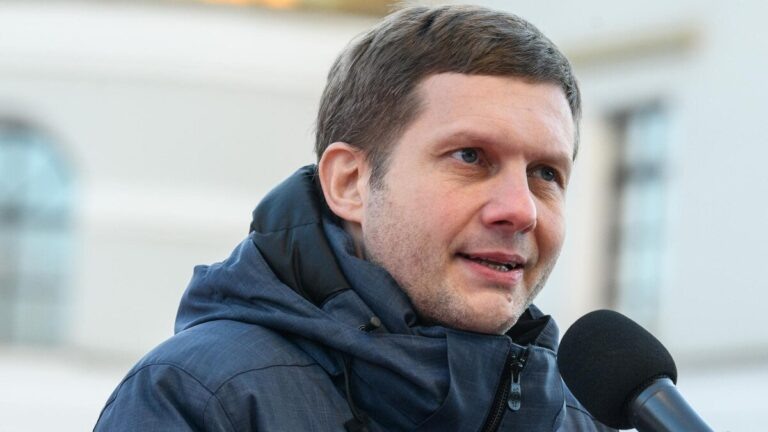 Борис Корчевников исчез из эфира: почему о причинах молчат и его так и не заменили