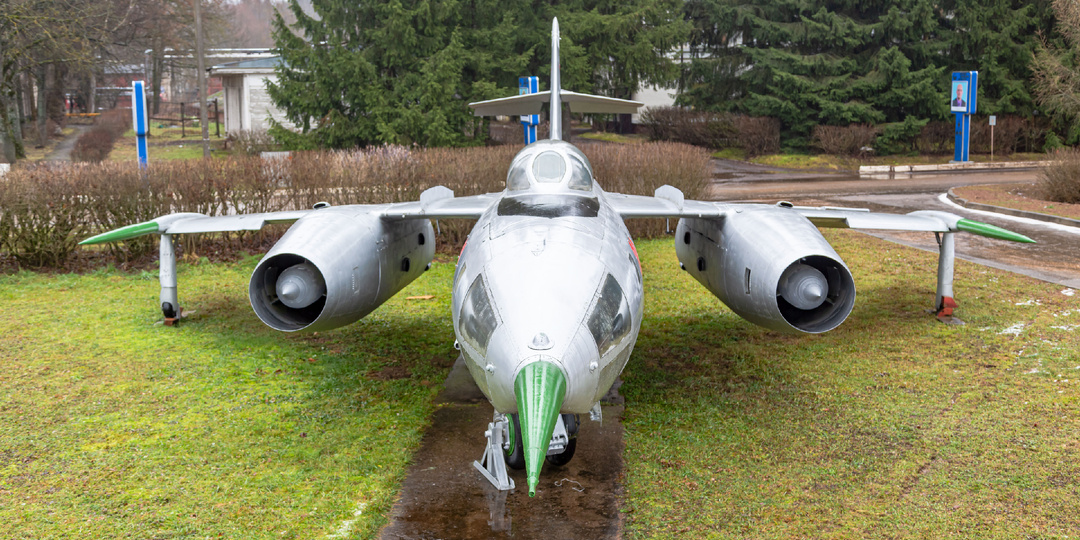 Редкий экспонат в музее 121-АРЗ. Сверхзвуковой Як-28Л в неплохом состоянии.